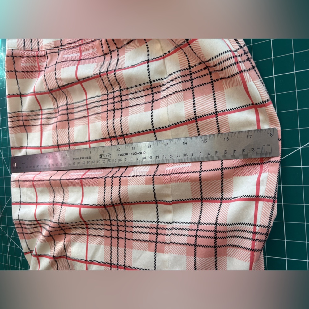 NWT Voodoo Vixen 50s Preppy Pencil Skirt Pink Plaid With Front Side Slit - S M - Picture 7 of 7